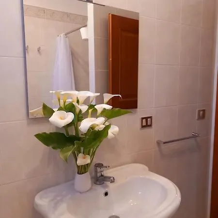 Chigias Con Giardino A Pochi Minuti Dal Mare Apartment